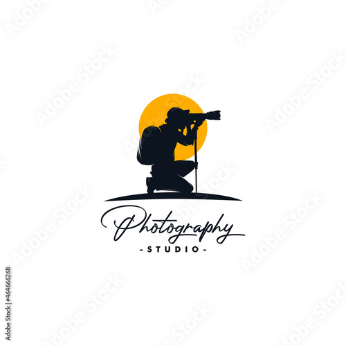 Photographer retro logo design, cameraman symbol