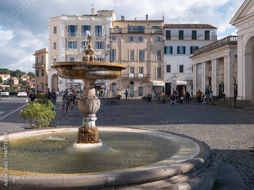 Fontana principale nel centro della città di Ariccia, in provincia di Roma.