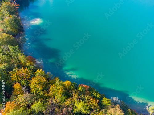 Wolfgangsee, Salzkammergut, Österreich, an einem sonnigen Herbsttag