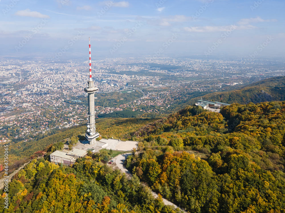 Obraz premium Aerial Autumn view of Vitosha Mountain, Bulgaria