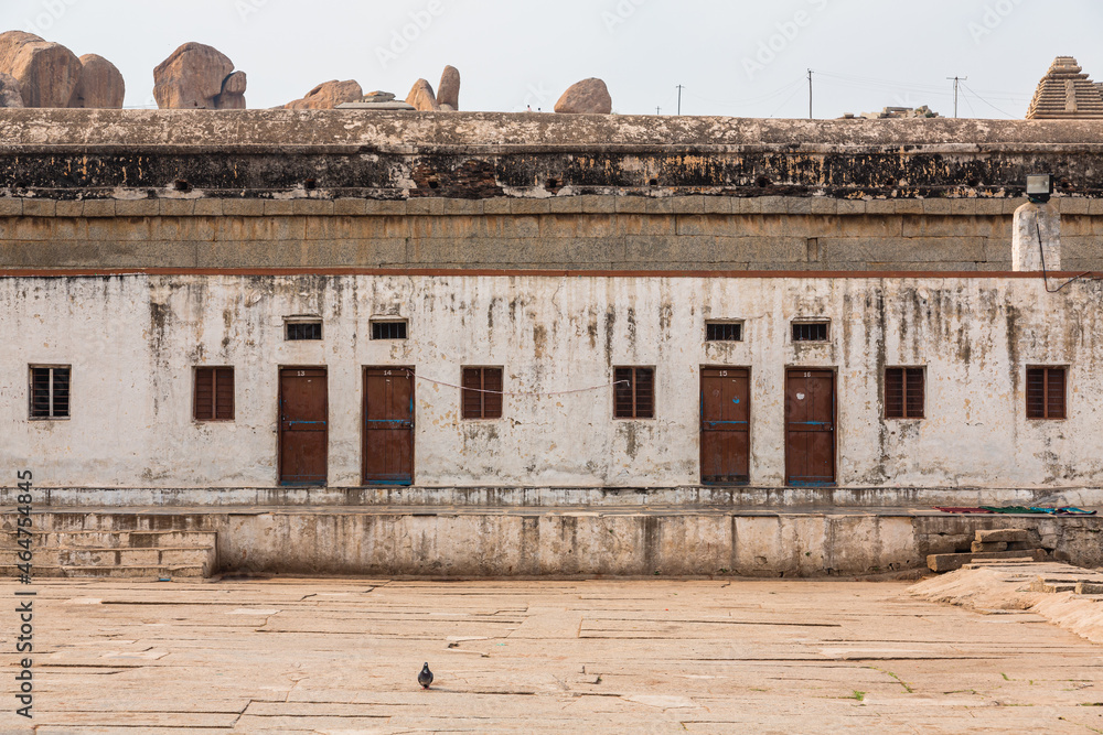 インド　ハンピの建造物群の一つヴィルパークシャ寺院