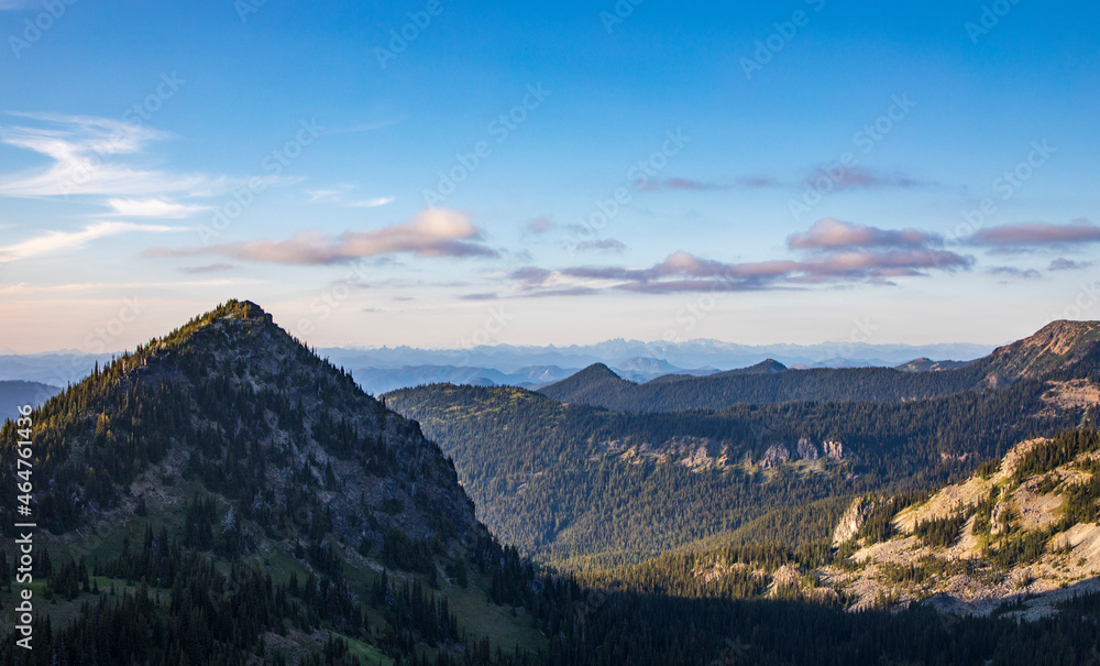 dramatic mountain range in Mt. rainier national park in Washington