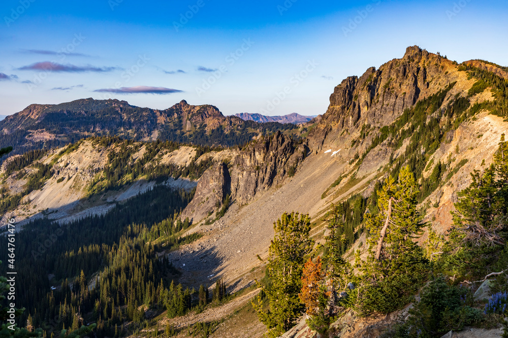 dramatic mountain range in Mt. rainier national park in Washington