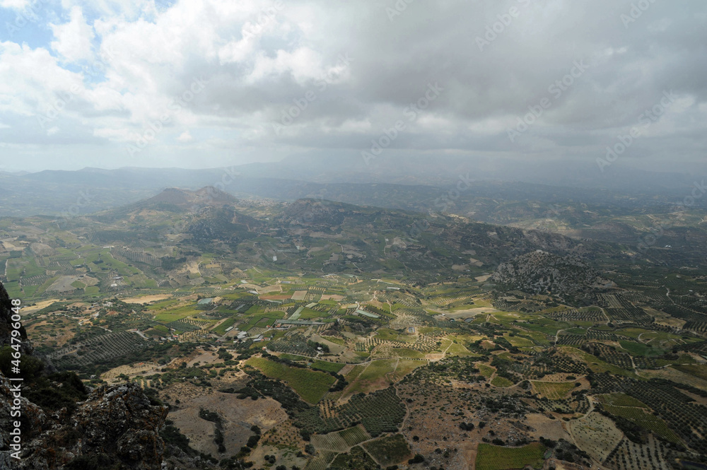 Vue depuis le mont Giouchtas près d'Archanes en Crète Vue depuis le mont Giouchtas près d'Archanes en Crète