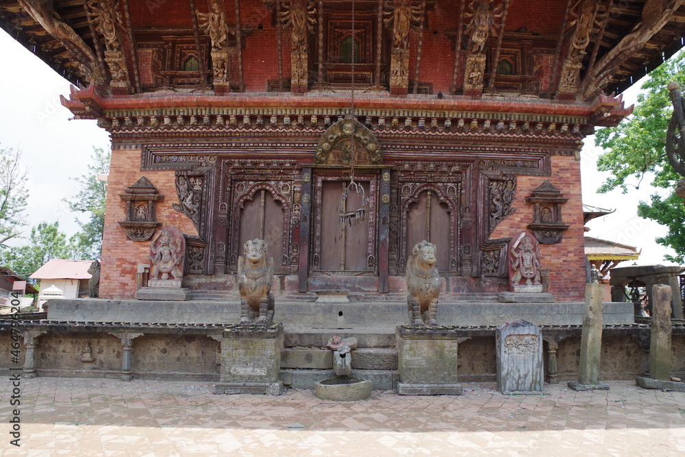ネパール　世界遺産カトマンズの谷のチャング・ナラヤン