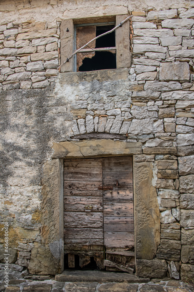 Picturesque views of the old famous village Draguć, in northern Istria, Croatia Picturesque views of the old famous village Draguć, in northern Istria, Croatia