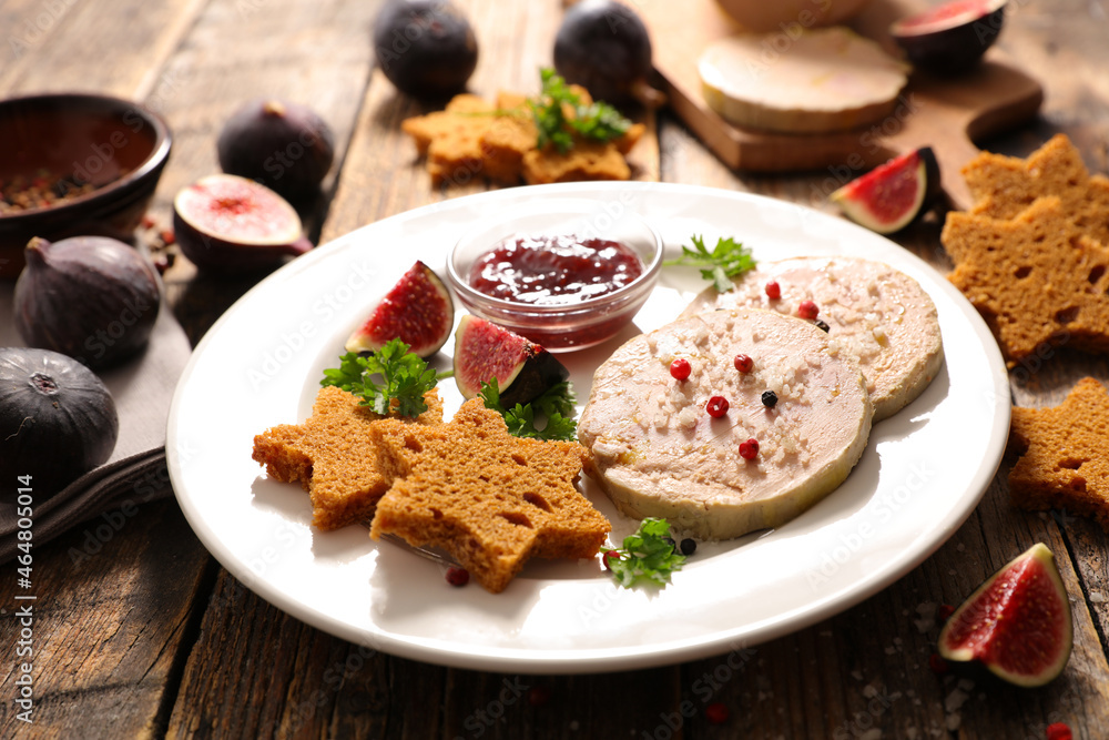 foie gras with fresh fig foie gras with fresh fig