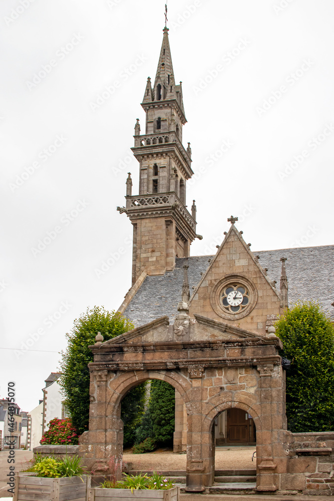 Carantec. Eglise Saint-Carantec. Finistère. Bretagne