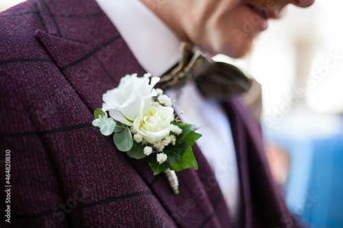 Slika na platnu close up of groom's broach