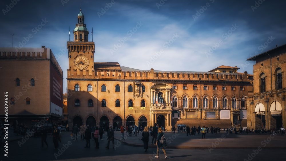 Fototapeta premium pittoreske Innenstadt von Bologna in der Emilia Romagna an einem warmen Oktober Tag in Italien