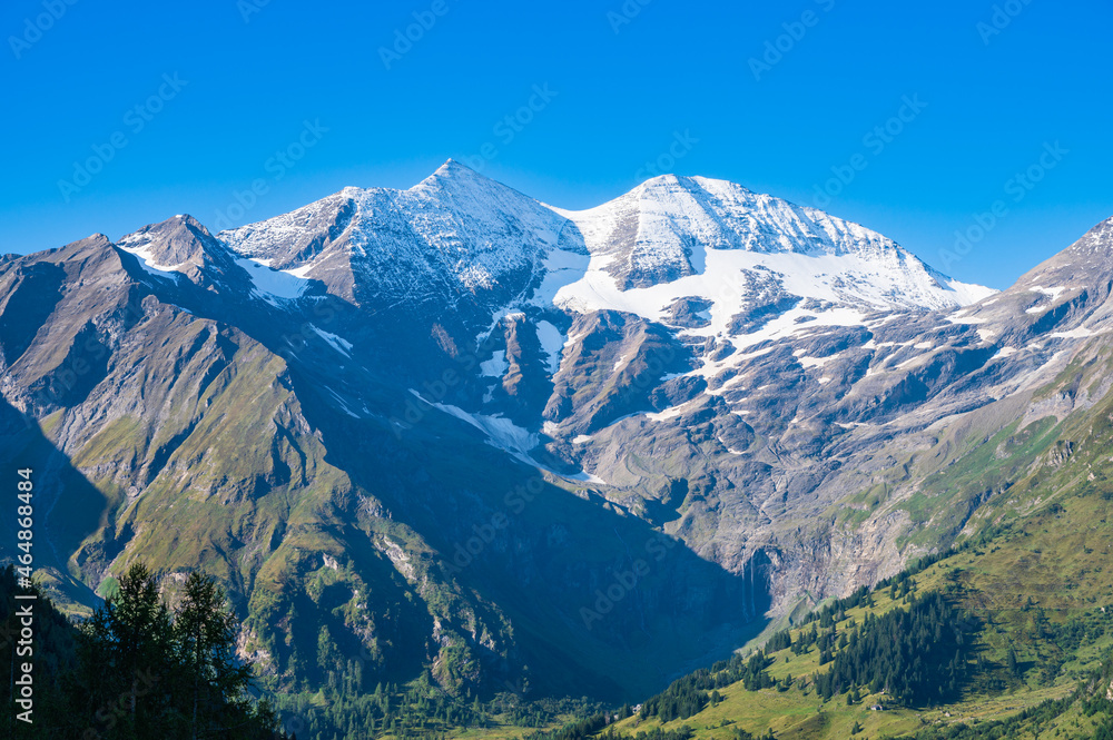 Sinnwelleck und Fuscherkarkopf Gipfel an der Großglockner Hochalpenstraße in Österreich