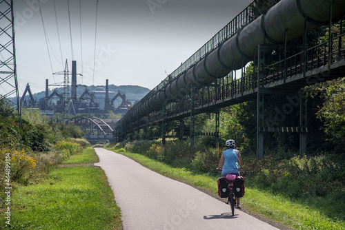 Auf dem Saarradweg in Völklingen