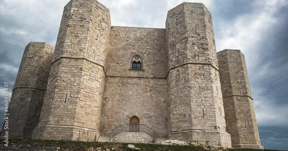 Time lapse 4k, Castel del Monte Castle in Andria in Puglia.
Hyperlapse Time lapse 4k, Castel del Monte Castle in Andria in Puglia.
Hyperlapse