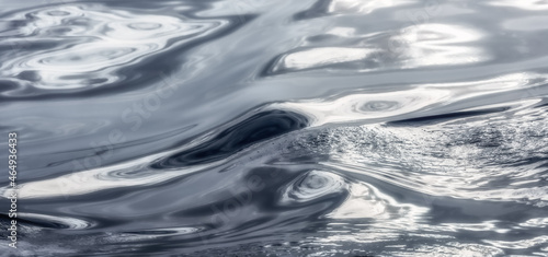 water is like mercury