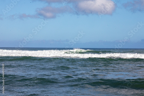 ocean waves and blue sky