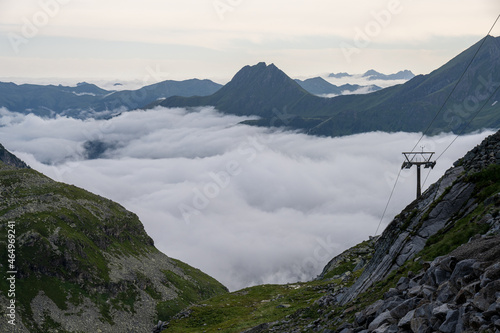 Alpenpanorama - über den Wolken photo