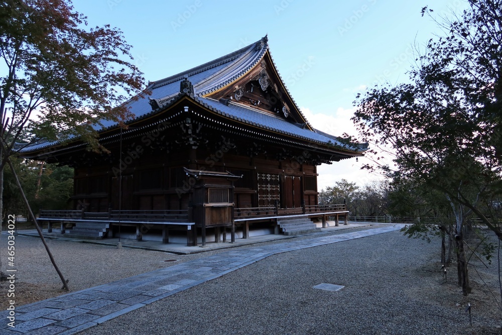Temples and shrines in Kyoto in Japan 日本の京都にある神社仏閣 : Kannon-do Temple in the precincts of Ninna-ji Temple 仁和寺の境内にある観音堂 Temples and shrines in Kyoto in Japan 日本の京都にある神社仏閣 : Kannon-do Temple in the precincts of Ninna-ji Temple 仁和寺の境内にある観音堂