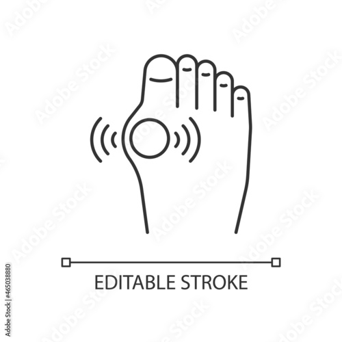 Gout linear icon. Inflammatory arthritis type. Uric acid buildup. Affecting joint in big toe. Thin line customizable illustration. Contour symbol. Vector isolated outline drawing. Editable stroke