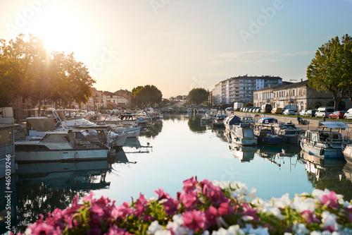 BEAUCAIRE photo