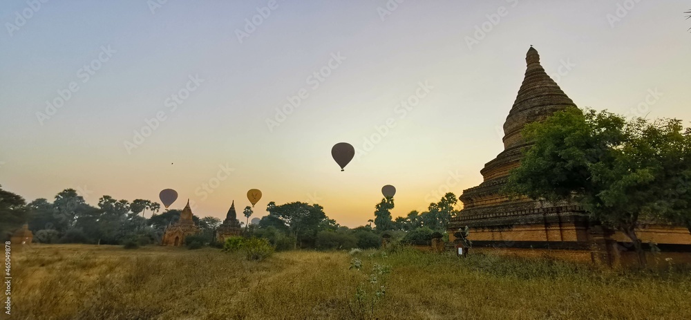 Bagan sky