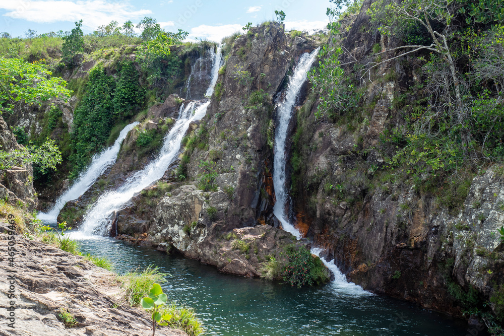 Obraz premium Cerrado Brasileiro - Pequena cachoeira