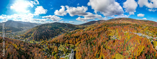 Jesień w górach, Beskid Śląski, Sanktuarium Matki Boskiej w Szczyrku