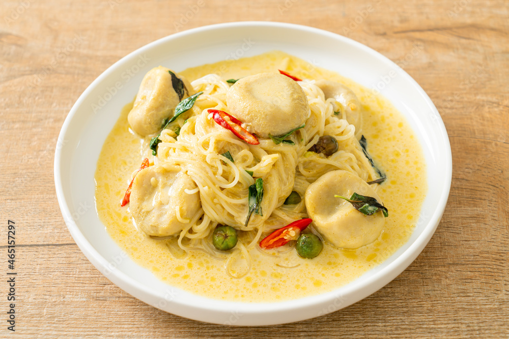 Rice Noodles with Green curry and Fish ball Rice Noodles with Green curry and Fish ball