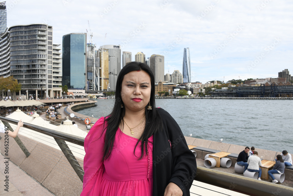 Εκτύπωση καμβά Picture of a East Asian woman in Sydney.