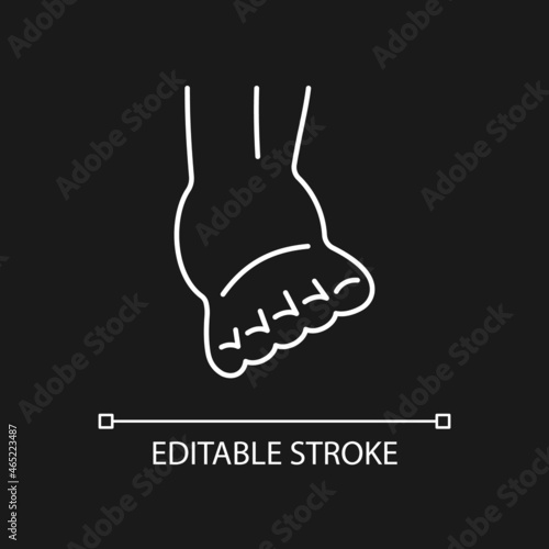Joint sprain white linear icon for dark theme. Ankle ligament tearing. Sports injury. Muscle damage. Thin line customizable illustration. Isolated vector contour symbol for night mode. Editable stroke