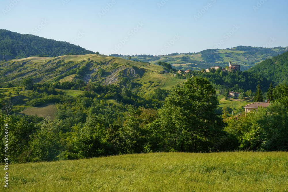 Fototapeta premium Rural landscape along the road from Gombola to Serramazzoni, Emilia-Romagna.