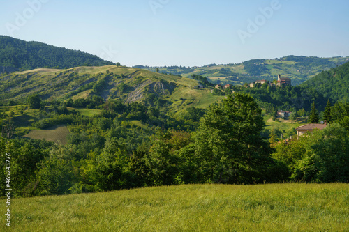 Rural landscape along the road from Gombola to Serramazzoni, Emilia-Romagna. © Claudio Colombo