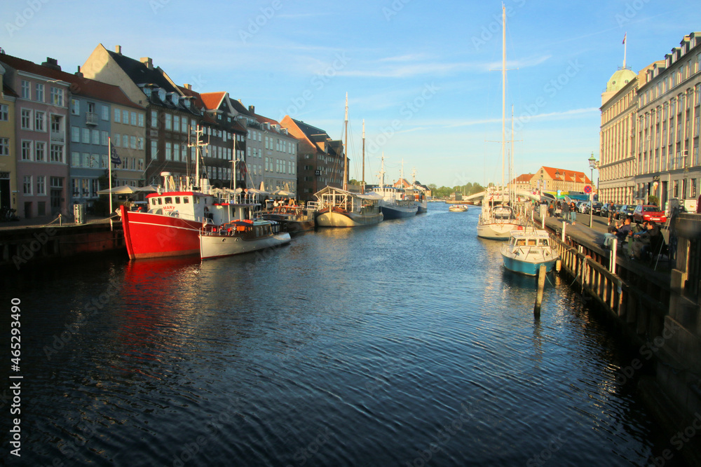 A view of a canal with canoes in Copenhagan