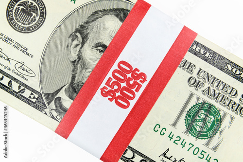 Slika na platnu Five hundred dollar money bundle with paper currency strap.