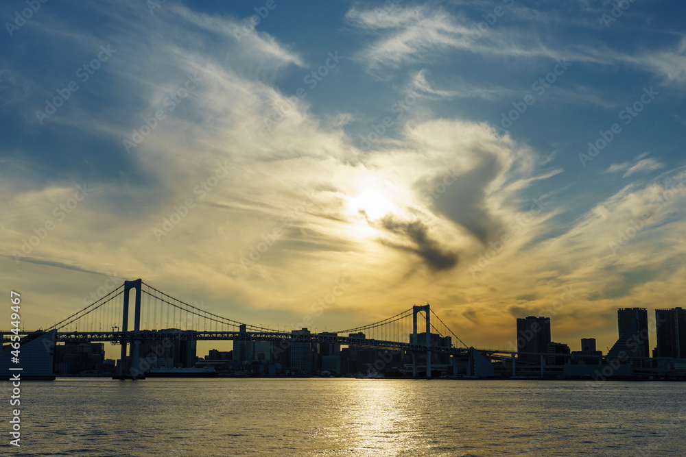 東京ベイエリアの風景
晴海運河の夕暮れ