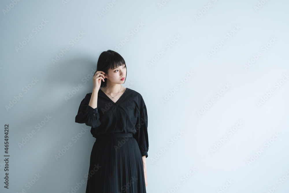 クールな女性 クールな女性