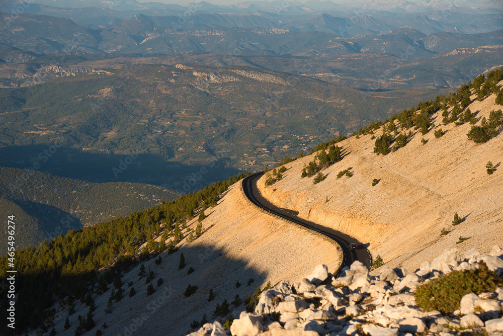 Gipfel des Mont Ventoux in der provence