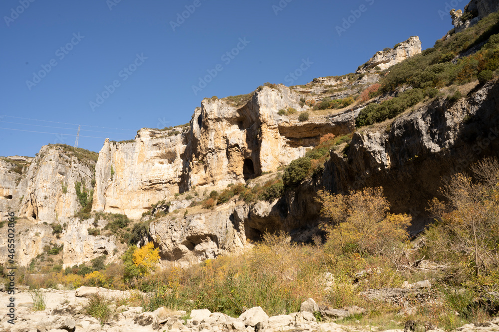 Fototapeta premium autumn landscape in a canyon in foz de lumbier