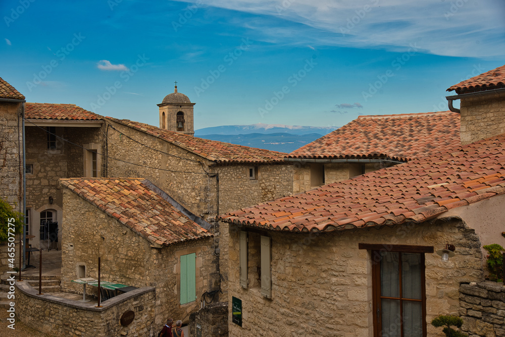 Wunderschönes Dorf Lacoste in der Provence im Luberon