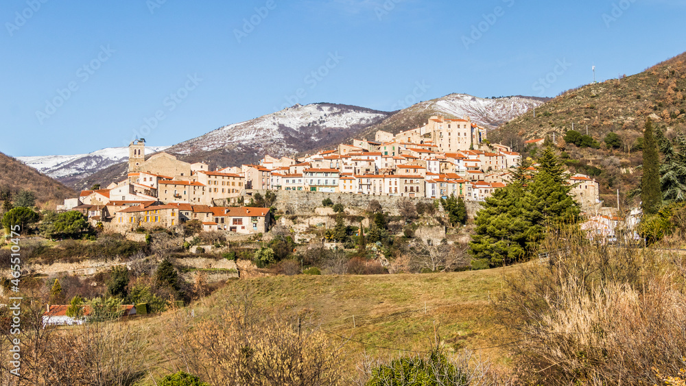 Le village de Mosset dans les Pyrénées orientales