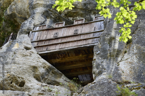 Strong House of Reignac, Dordoña, Francia. Castillo integrado en una roca. photo