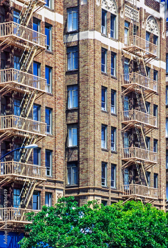 Building Building