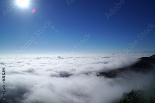 Wallpaper Mural 渋峠からの眺めた雲海 Torontodigital.ca