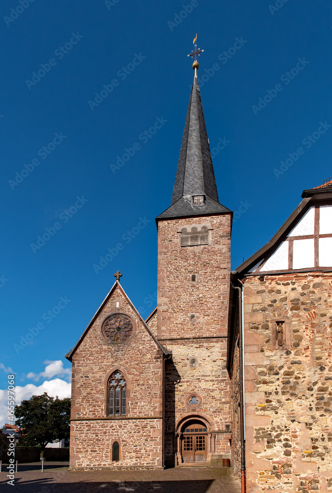 Kirche des ehemaligen Benediktinerklosters in Schlüchtern in Hessen, Deutschland 