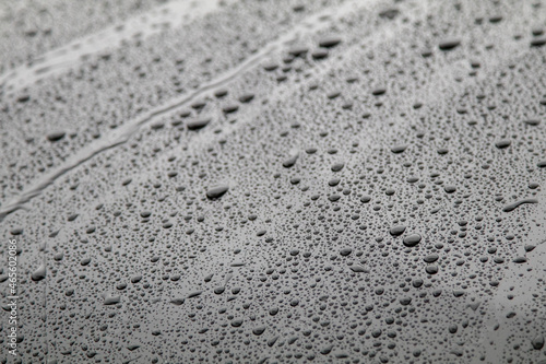 비오는날 자동차 본네트위의 물방울,  Water drops on the car bonnet on a rainy day