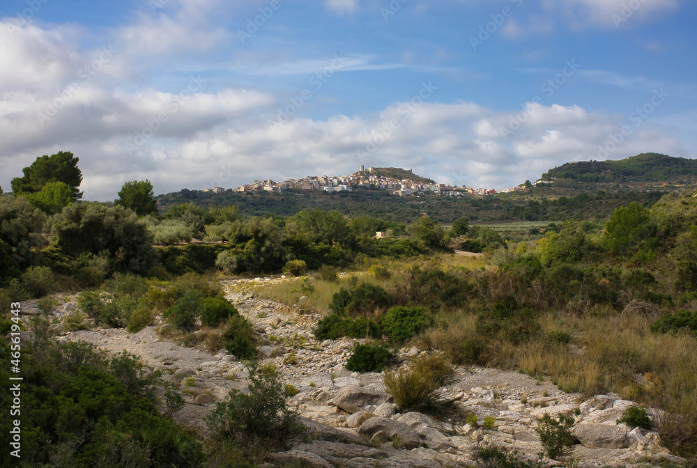 The town of Cervera del maestre on the hill