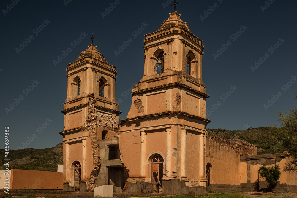 Naklejka premium San Nicolas Church