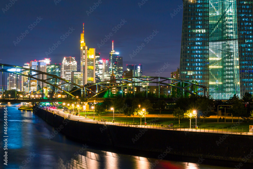 Frankfurt am Main at night, Germany, Skyline | European Central Bank Tower at the right Frankfurt am Main at night, Germany, Skyline | European Central Bank Tower at the right