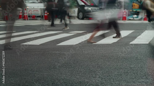 Wallpaper Mural 渋谷スクランブル交差点を行き交う人々 Torontodigital.ca