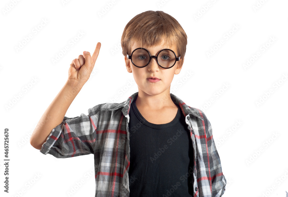 Kid in glasses show a gesture