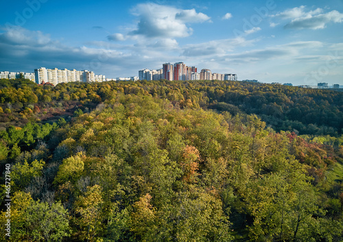 Obraz na płótnie Aerial view of the city at sunset. Beautiful autumn city landscape. Kishinev, Moldova republic of. w salonie
